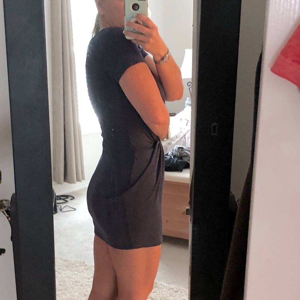 Form fitting knotted/gathered dress